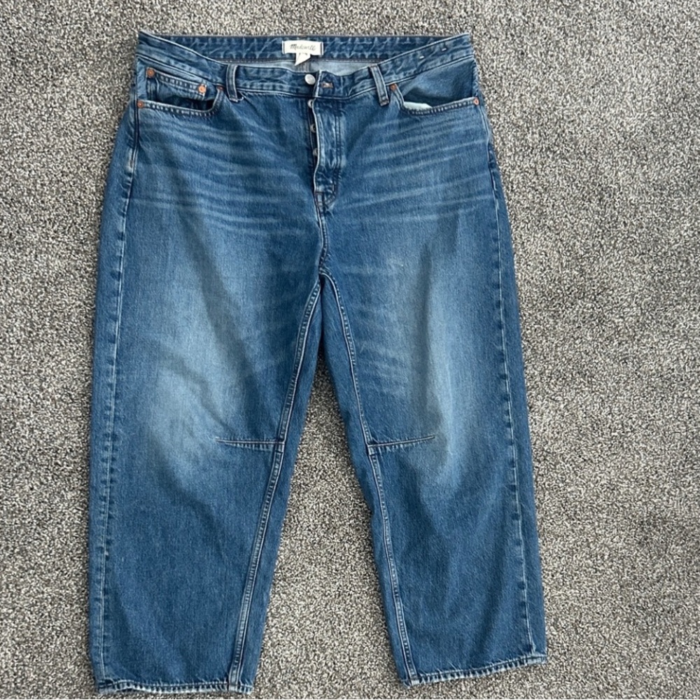 MADEWELL Darted Barrel Leg Jeans size 32